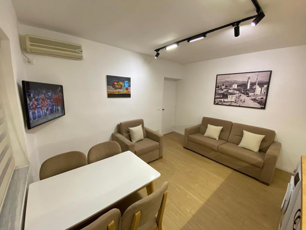 Tirana Apartment Exterior photo